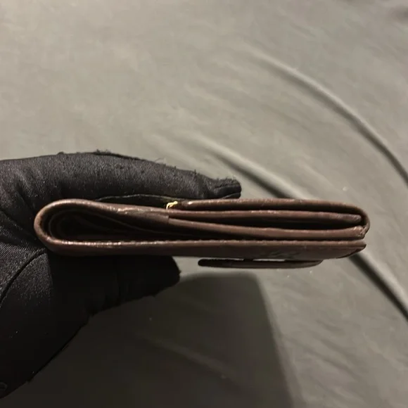 Gucci Dark Brown Embossed Leather Wallet - Picture 5 of 10
